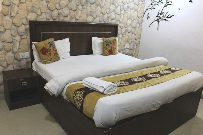 Imagen de la habitación del Hotel Redwood. Foto 11