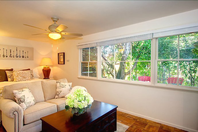 Imagen de la habitación del Hotel Redwood Hollow Cottages. Foto 5