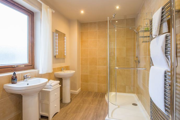 Imagen de la habitación del Hotel Redwood House Hotel. Foto 17