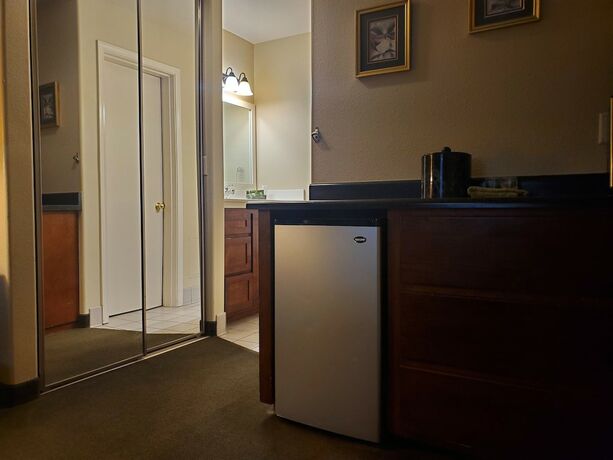 Imagen general del Hotel Redwood Hyperion Suites. Foto 2