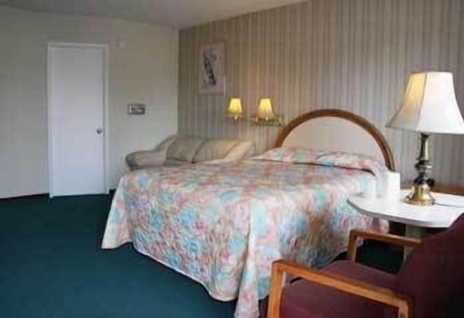 Imagen de la habitación del Hotel Redwood Inn, Santa Rosa. Foto 11