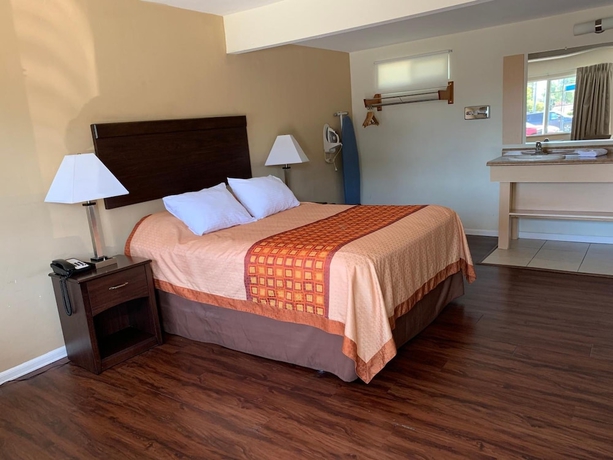 Imagen de la habitación del Hotel Redwood Inn, Santa Rosa. Foto 13