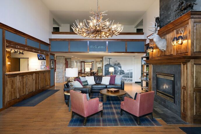 Imagen general del Hotel Redwood Lodge. Foto 10