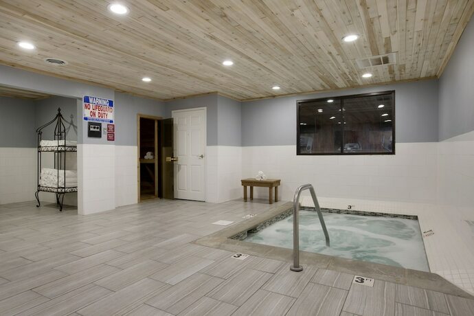 Imagen general del Hotel Redwood Lodge. Foto 13