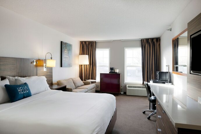 Imagen de la habitación del Hotel Redwood Lodge. Foto 17