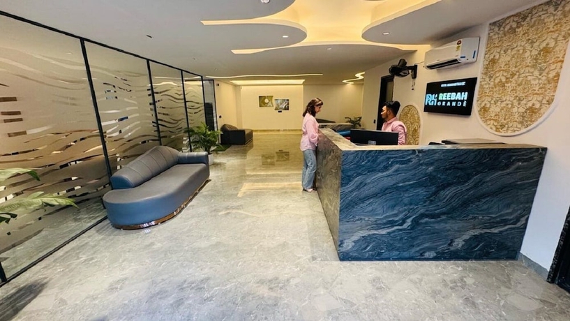 Imagen de los interiores del Hotel Reebah Grande. Foto 16