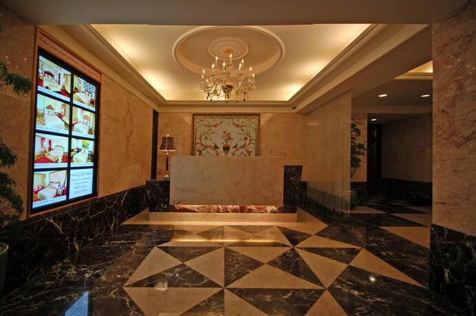 Imagen de los interiores del Hotel Reedon Hotel. Foto 37
