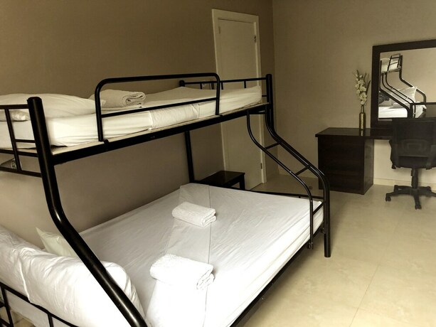 Imagen de la habitación del Hotel Reef Beach Resort. Foto 25