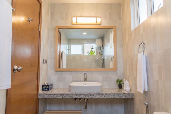 Imagen de la habitación del Hotel Reef Edge Thulusdhoo. Foto 9