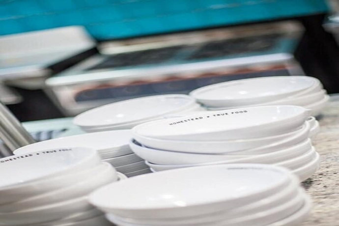 Imagen del bar/restaurante del Hotel Reef. Foto 3