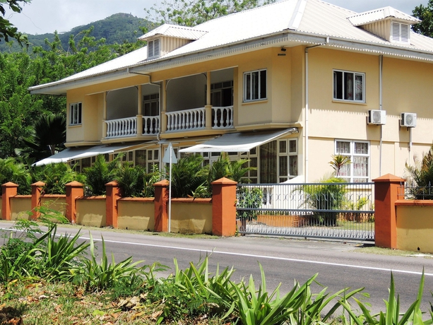 Imagen general del Hotel Reef Holiday Apartments. Foto 2