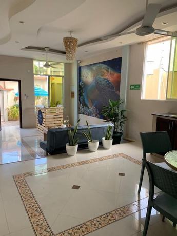 Imagen de los interiores del Hotel Reef Hostel Manta. Foto 19