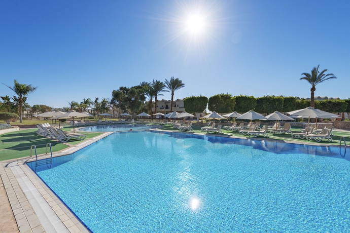 Imagen de la piscina del Hotel Reef Oasis Beach Aqua Park Resort. Foto 15