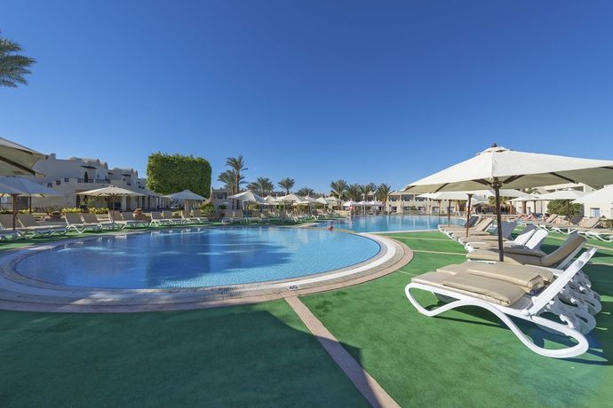 Imagen de la piscina del Hotel Reef Oasis Beach Aqua Park Resort. Foto 16