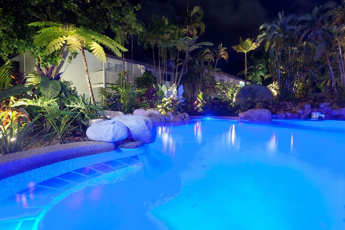 Imagen de la piscina del Hotel Reef Resort Villas Port Douglas. Foto 14