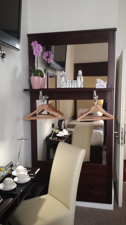 Imagen de la habitación del Hotel Reem. Foto 6