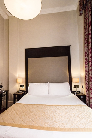 Imagen de la habitación del Hotel Reem. Foto 8