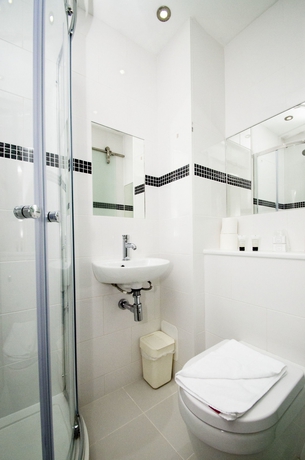 Imagen de la habitación del Hotel Reem. Foto 10