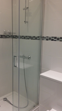 Imagen de la habitación del Hotel Reem. Foto 11