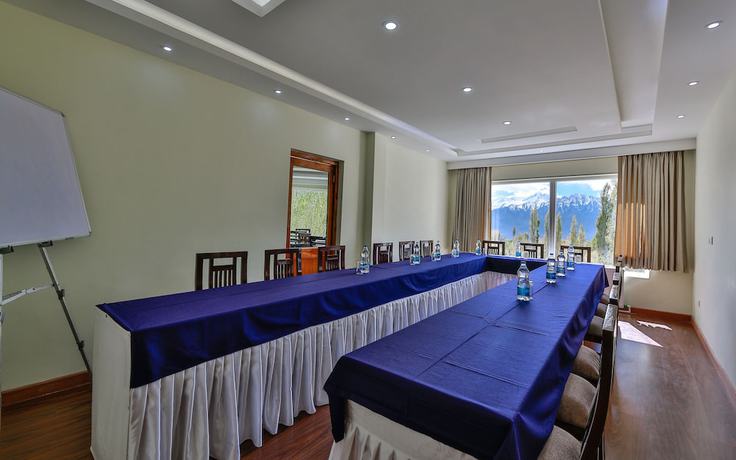 Imagen de los interiores del Hotel Reenam. Foto 14