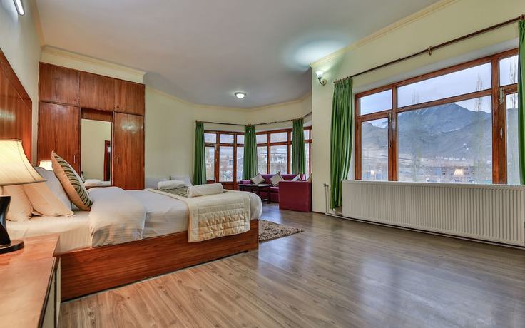 Imagen de la habitación del Hotel Reenam. Foto 11