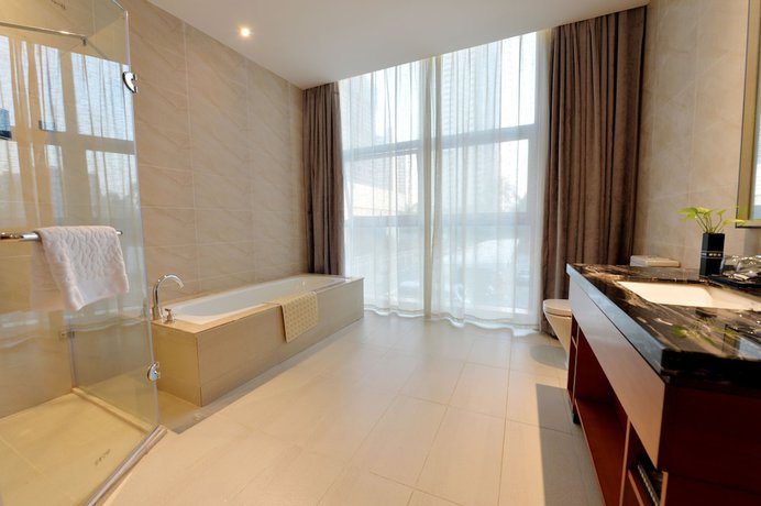 Imagen de la habitación del Hotel Reethi Rah Hotel. Foto 10