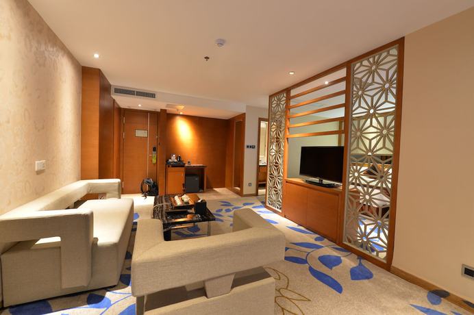Imagen de la habitación del Hotel Reethi Rah Hotel. Foto 13