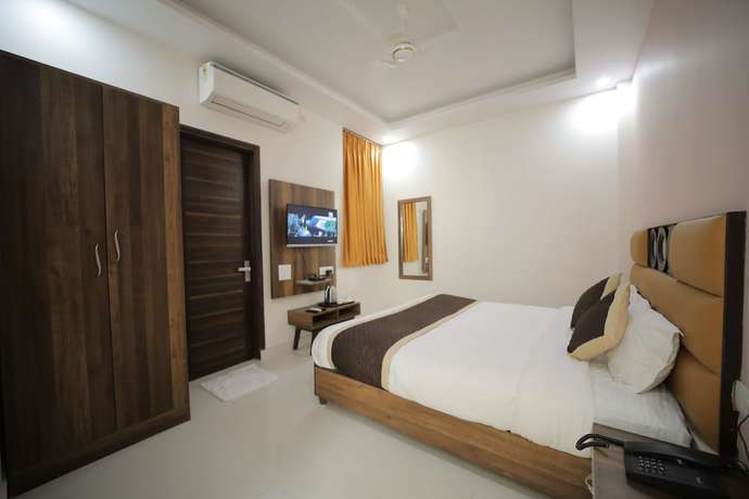 Imagen de la habitación del Hotel Reeve Inn. Foto 17