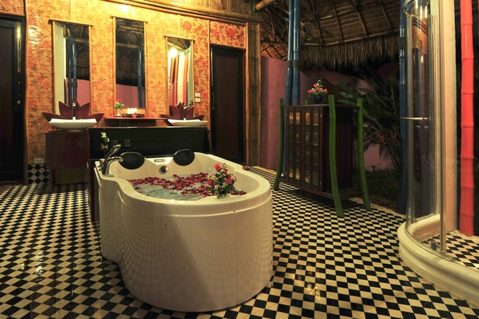 Imagen de la habitación del Hotel Reewa Waree Resort. Foto 1