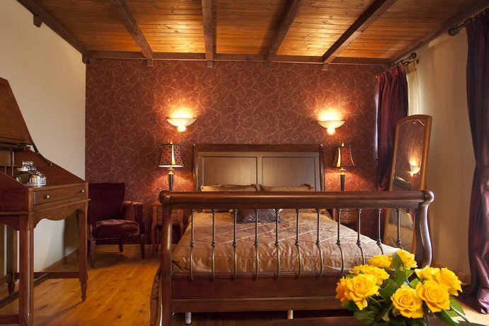Imagen de la habitación del Hotel Refanidis Natural Luxury. Foto 8