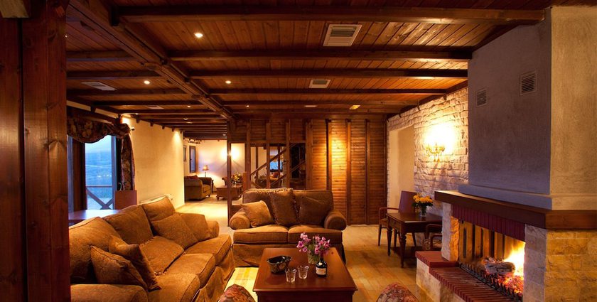 Imagen del bar/restaurante del Hotel Refanidis Natural Luxury. Foto 3