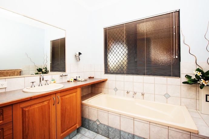 Imagen de la habitación del Hotel Reflections Broome. Foto 16