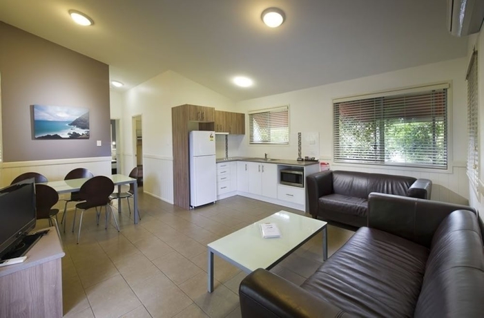 Imagen de la habitación del Hotel Reflections Holiday Parks Byron Bay. Foto 13