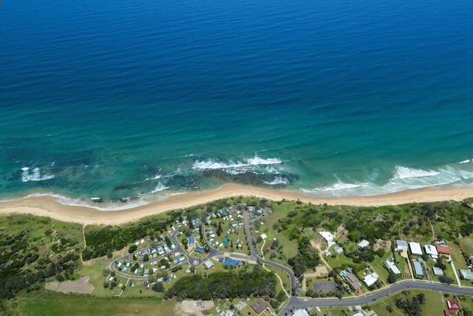 Imagen de los exteriores del Hotel Reflections Holiday Parks Corindi Beach. Foto 34