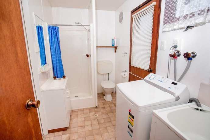 Imagen de la habitación del Hotel Reflections Holiday Parks Eden. Foto 10