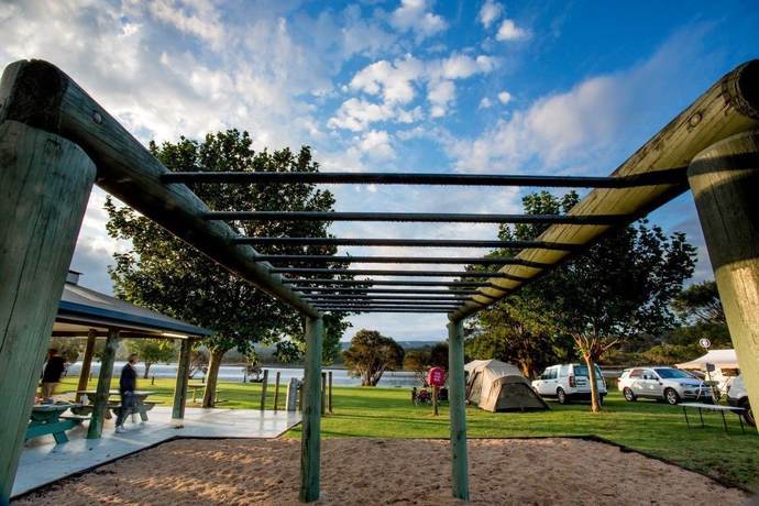 Imagen de los exteriores del Hotel Reflections Holiday Parks Eden. Foto 20