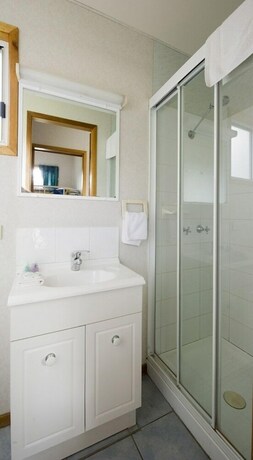 Imagen de la habitación del Hotel Reflections Holiday Parks North Haven. Foto 26