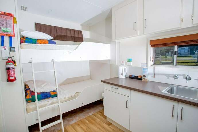 Imagen de la habitación del Hotel Reflections Shaws Bay - Holiday Park. Foto 13