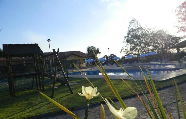 Imagen de la piscina del Hotel Ref&uacute;gio Do Saci. Foto 18