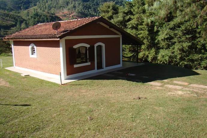 Imagen de la habitación del Hotel Ref&uacute;gio Serra Negra. Foto 10
