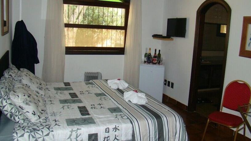 Imagen de la habitación del Hotel Ref&uacute;gio Serra Negra. Foto 11