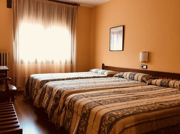 Imagen de la habitación del Hotel Refugi Dels Isards. Foto 8