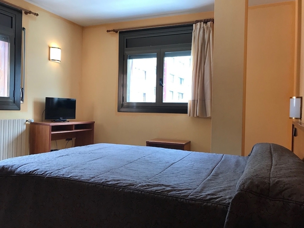 Imagen de la habitación del Hotel Refugi Dels Isards. Foto 13