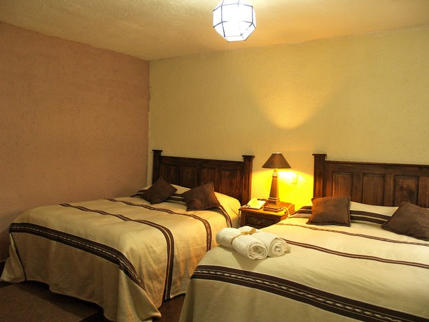 Imagen de la habitación del Hotel Refugio Victoria, Morelia. Foto 8