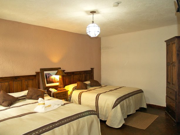 Imagen de la habitación del Hotel Refugio Victoria, Morelia. Foto 17