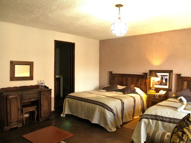 Imagen de la habitación del Hotel Refugio Victoria, Morelia. Foto 19
