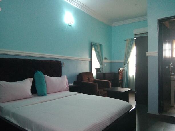 Imagen de la habitación del Hotel RegView Restland. Foto 18