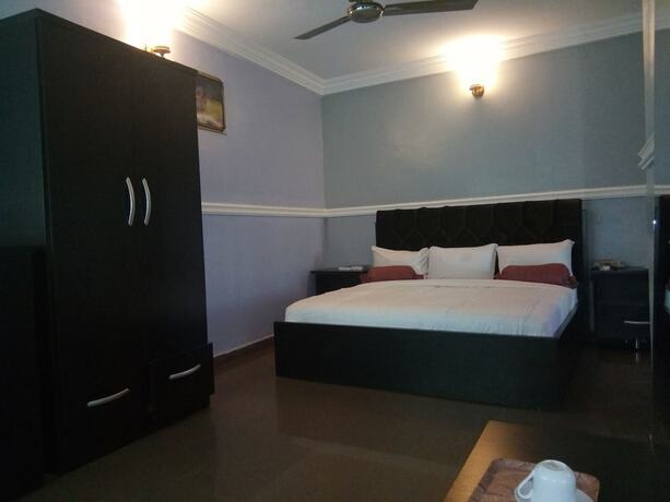 Imagen de la habitación del Hotel RegView Restland. Foto 20