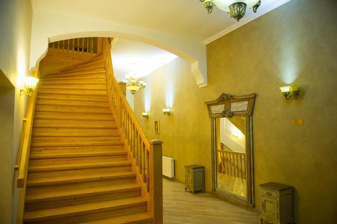 Imagen de los interiores del Hotel Regal 1880. Foto 10