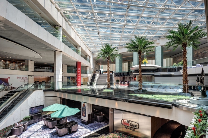 Imagen de los interiores del Hotel Regal Airport. Foto 17